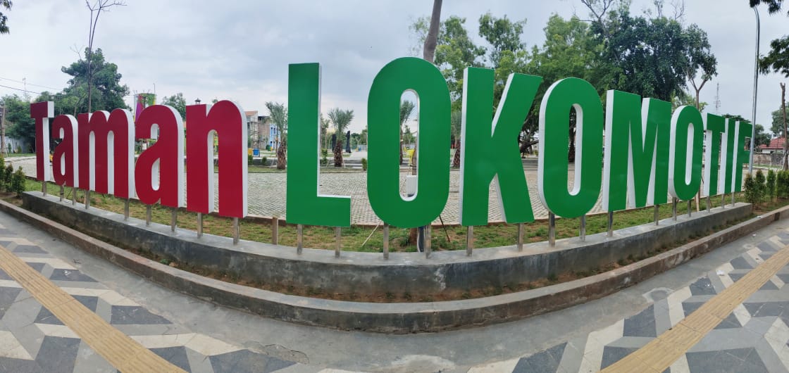 DISHUB SIAPKAN PETUGAS PARKIR DI TAMAN LOKOMOTIF