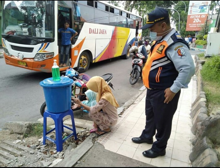 DISHUB SIAGAKAN PETUGAS DI POS-POS PEMBERHENTIAN BUS