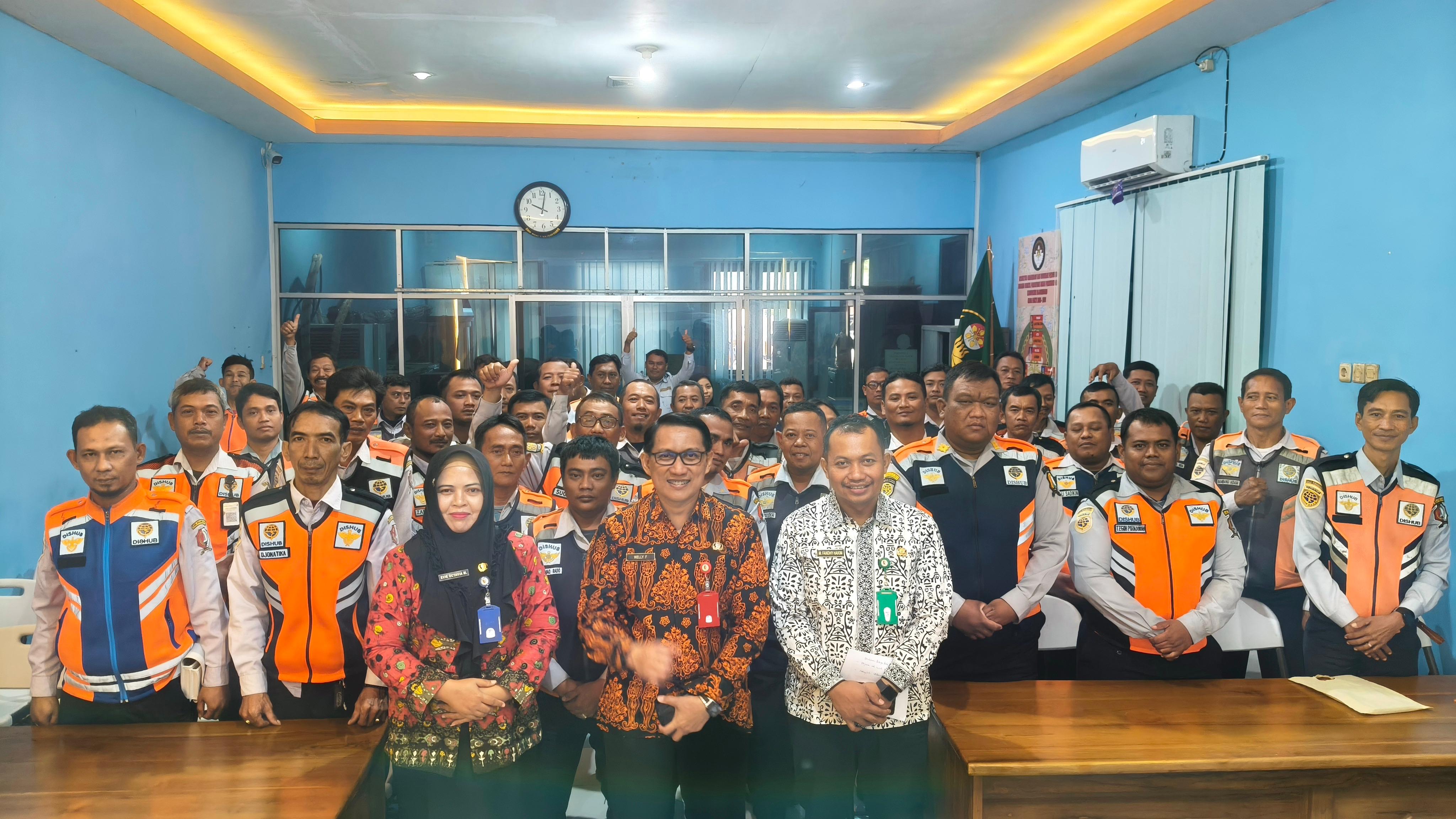 Tingkatkan Kualitas Pelayanan, 206 Petugas Parkir Ikuti Pembinaan Dishub Bojonegoro