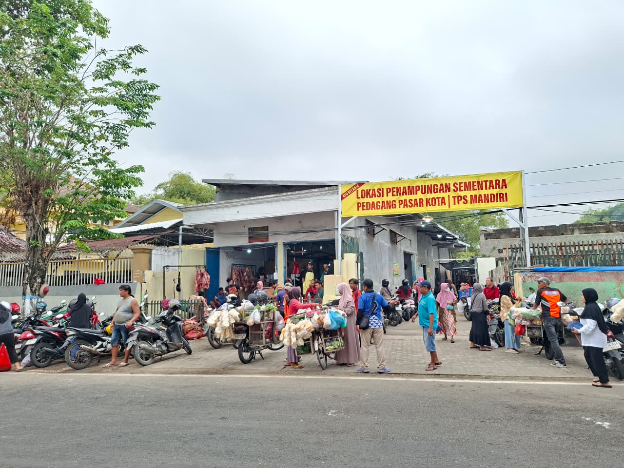 Dishub Lakukan Monitoring Arus Lalu Lintas dan Parkir di TPS Saribumi dan Lesehan Jaksa Agung