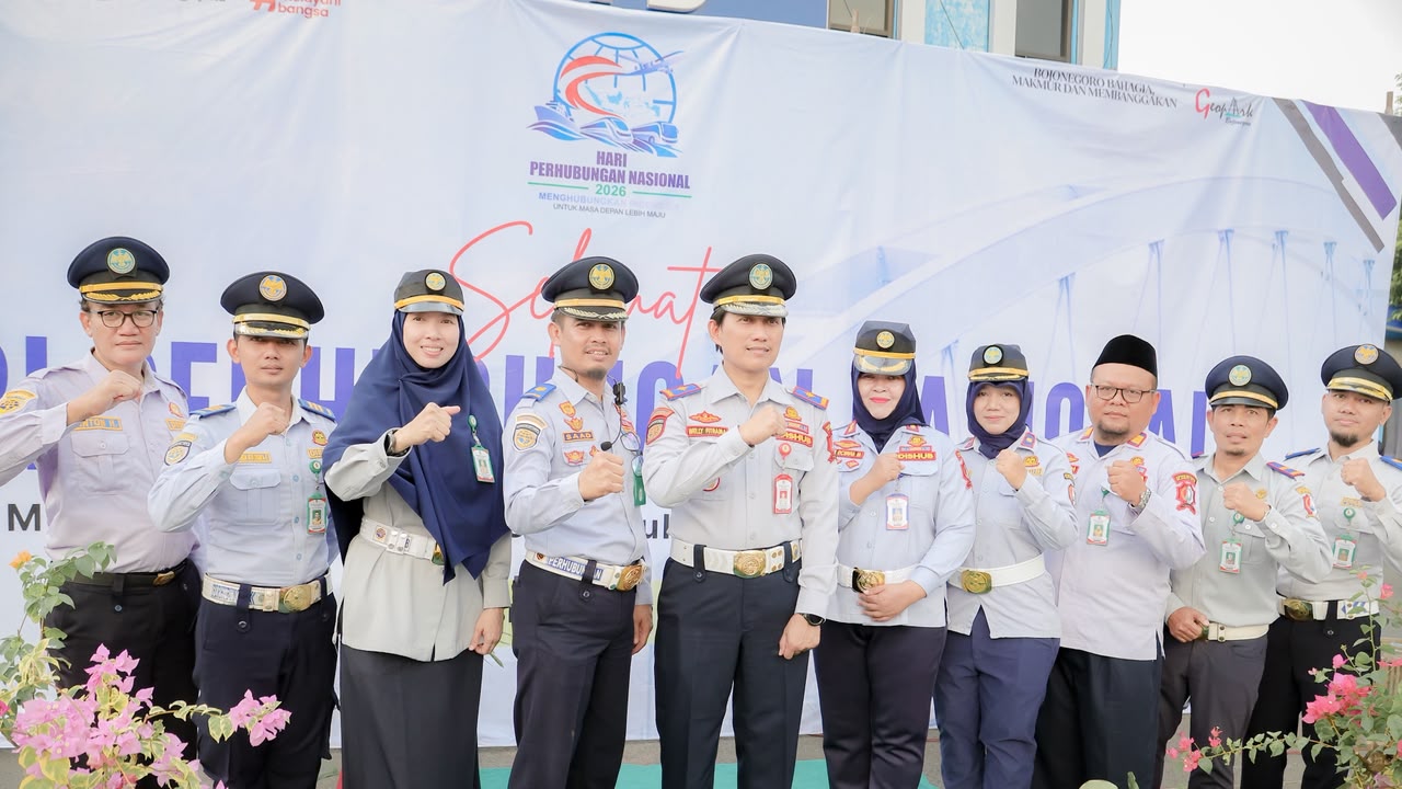 Dishub Bojonegoro Gelar Upacara Penuh Khidmat di UPTD PKB