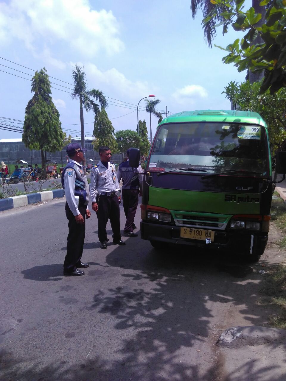 Penindakan lapangan terhadap BUS dan MPU