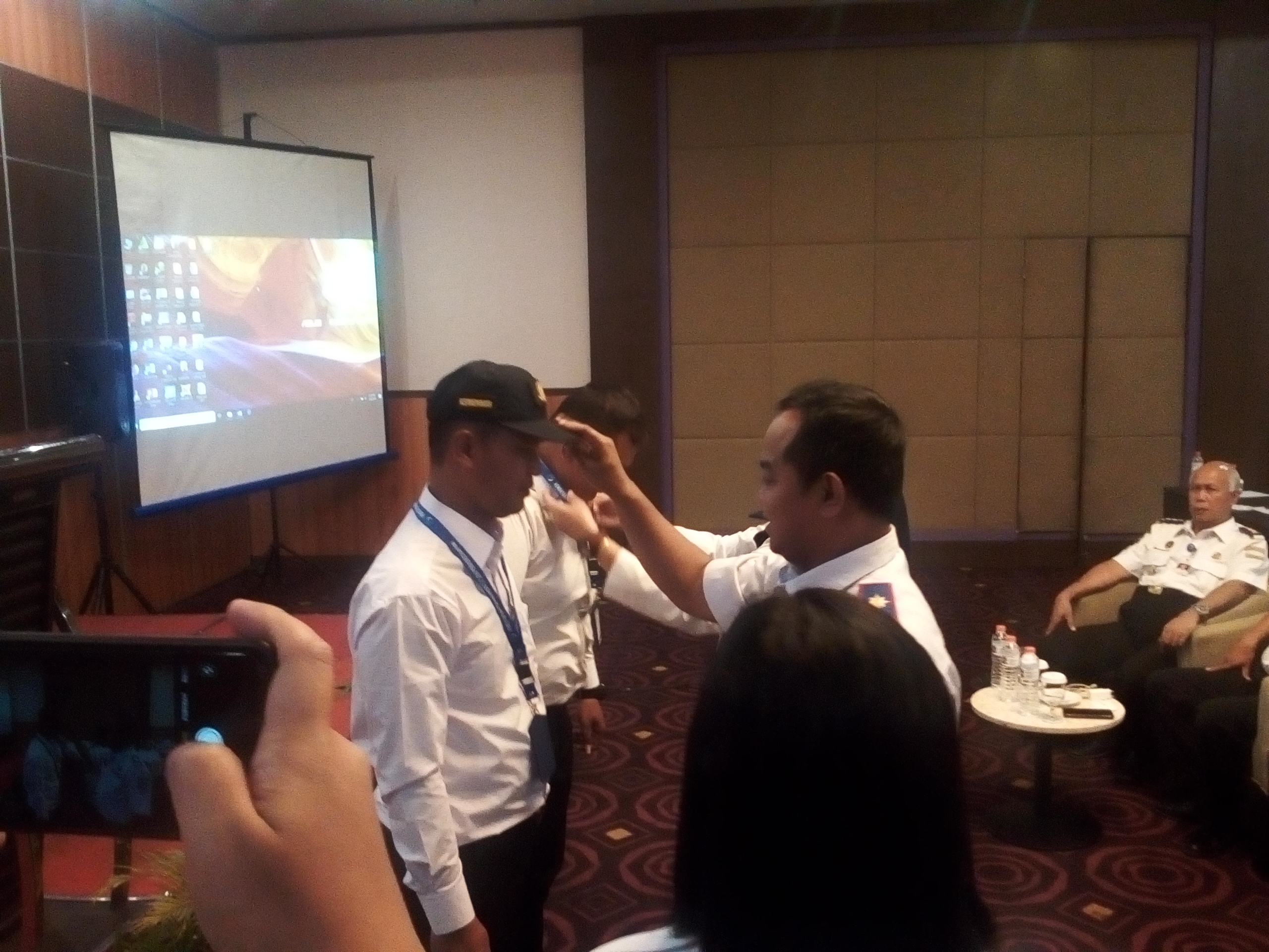 Bimbingan teknis penyegaran penjaga perlintasan ke